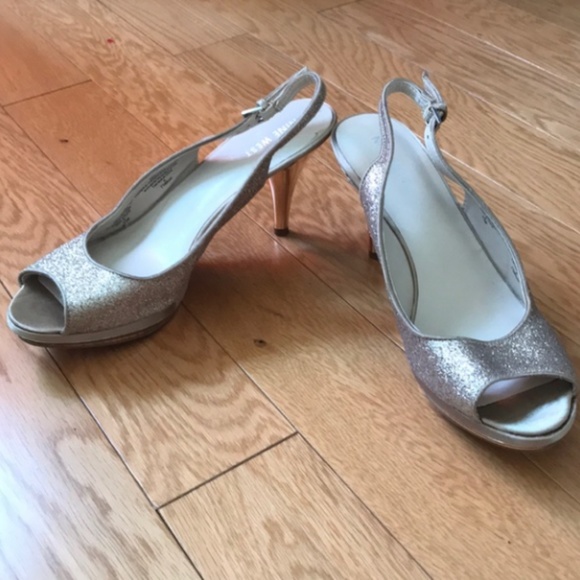 Nine West Gold Glitter Heels 3.5 inch - Picture 2 of 2